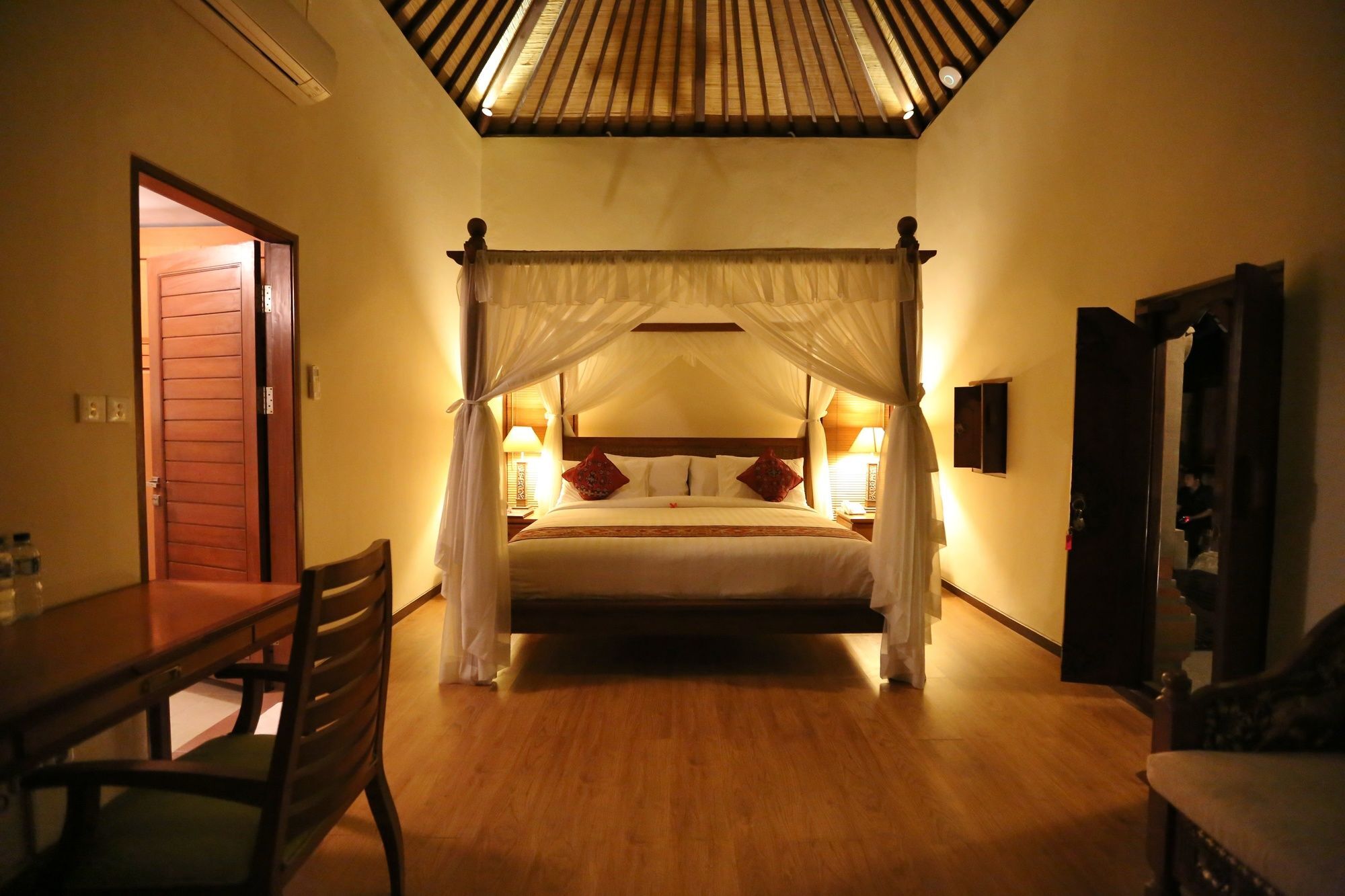 Hotel The Sanyas Retreat Selemadeg Esterno foto